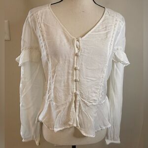 B.O.G. Collective white textured peasant top ruffles SZ M